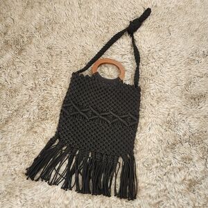 Danielle Nicole Macrame Crochet Crossbody Bag‎ Black With Wood Handles